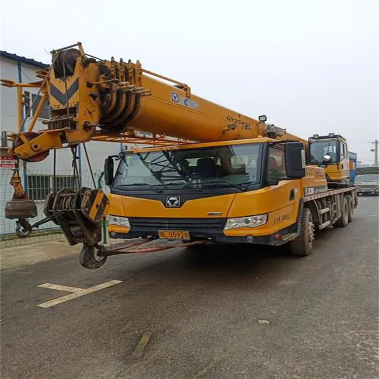 黄冈吊车出租保险：全面覆盖，安全无忧