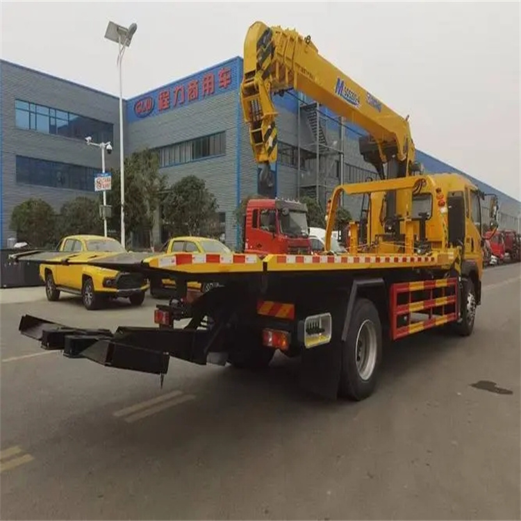 黄冈附近小随车吊出租电话，轻松解决搬运烦恼