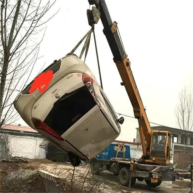 黄冈随时待命，吊车24小时道路救援服务全解析